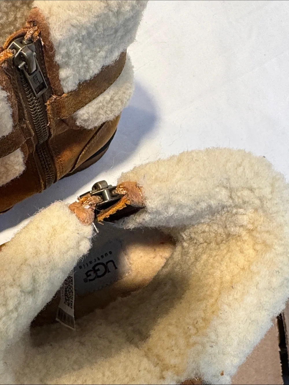 🆕 UGG Chestnut Suede Shearling Cuff Ankle Boots